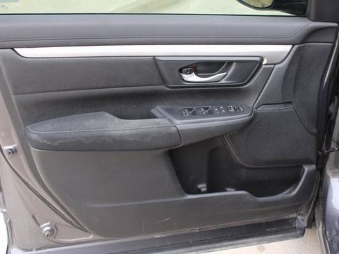 Used 2020 Honda CR-V LX image 18