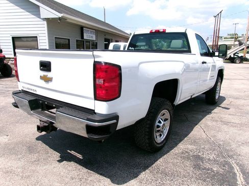 Used 2017 Chevrolet Silverado 3500 W/T AWD/4WD image 5