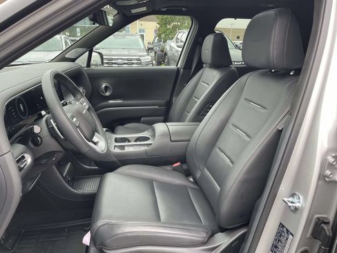 Certified 2026 Hyundai Palisade Calligraphy AWD/4WD image 8