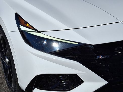 Used 2023 Hyundai Elantra N Line image 9