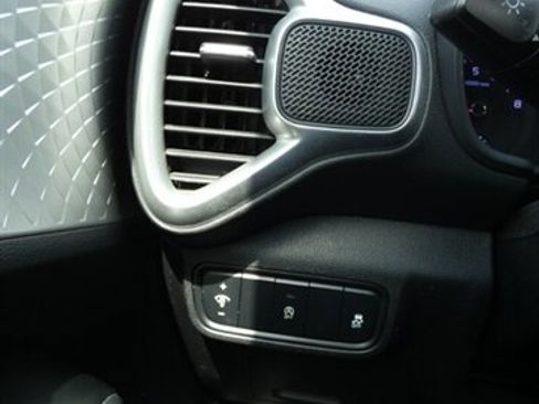 Used 2020 Kia Soul LX FWD image 22