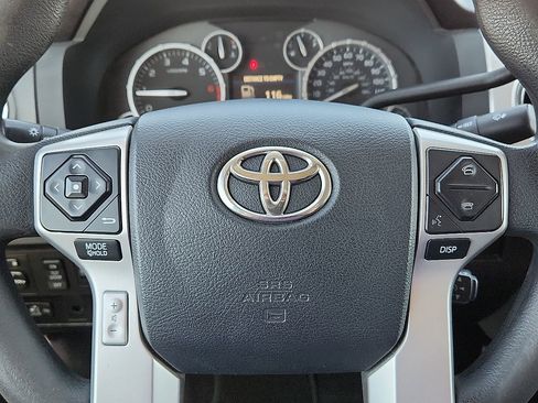 Used 2015 Toyota Tundra SR5 image 11