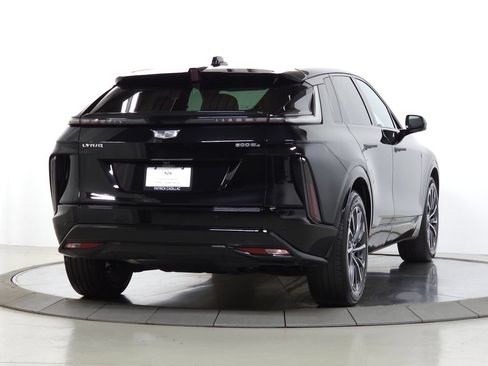 Certified 2024 Cadillac Lyriq Sport AWD/4WD image 10