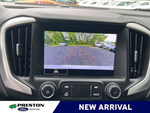 Used 2023 GMC Terrain SLT FWD image 14
