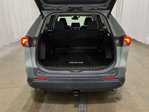 Used 2023 Toyota RAV4 XLE w/ Convenience Package AWD/4WD image 12
