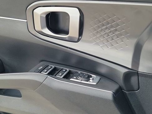 Used 2023 Kia Sorento S FWD image 18