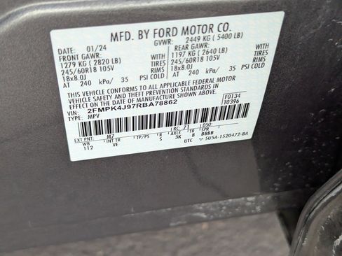 Used 2024 Ford Edge SEL image 29