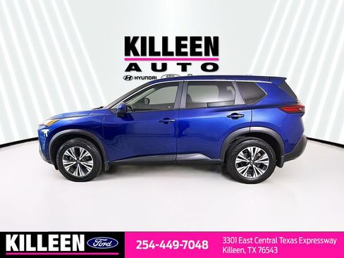 Used 2023 Nissan Rogue SV FWD image 4