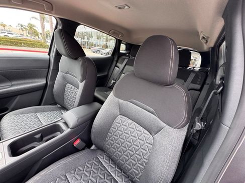 New 2026 Nissan Kicks SV AWD/4WD image 13