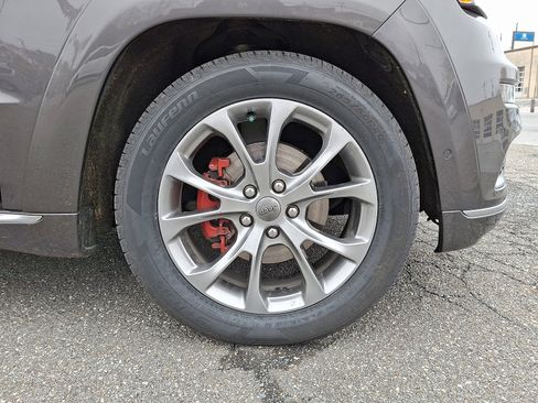 Used 2020 Jeep Grand Cherokee Summit image 9