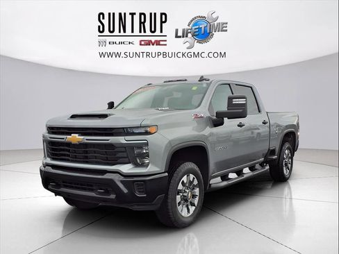 Used 2024 Chevrolet Silverado 2500 Custom w/ Custom Value Package image 23