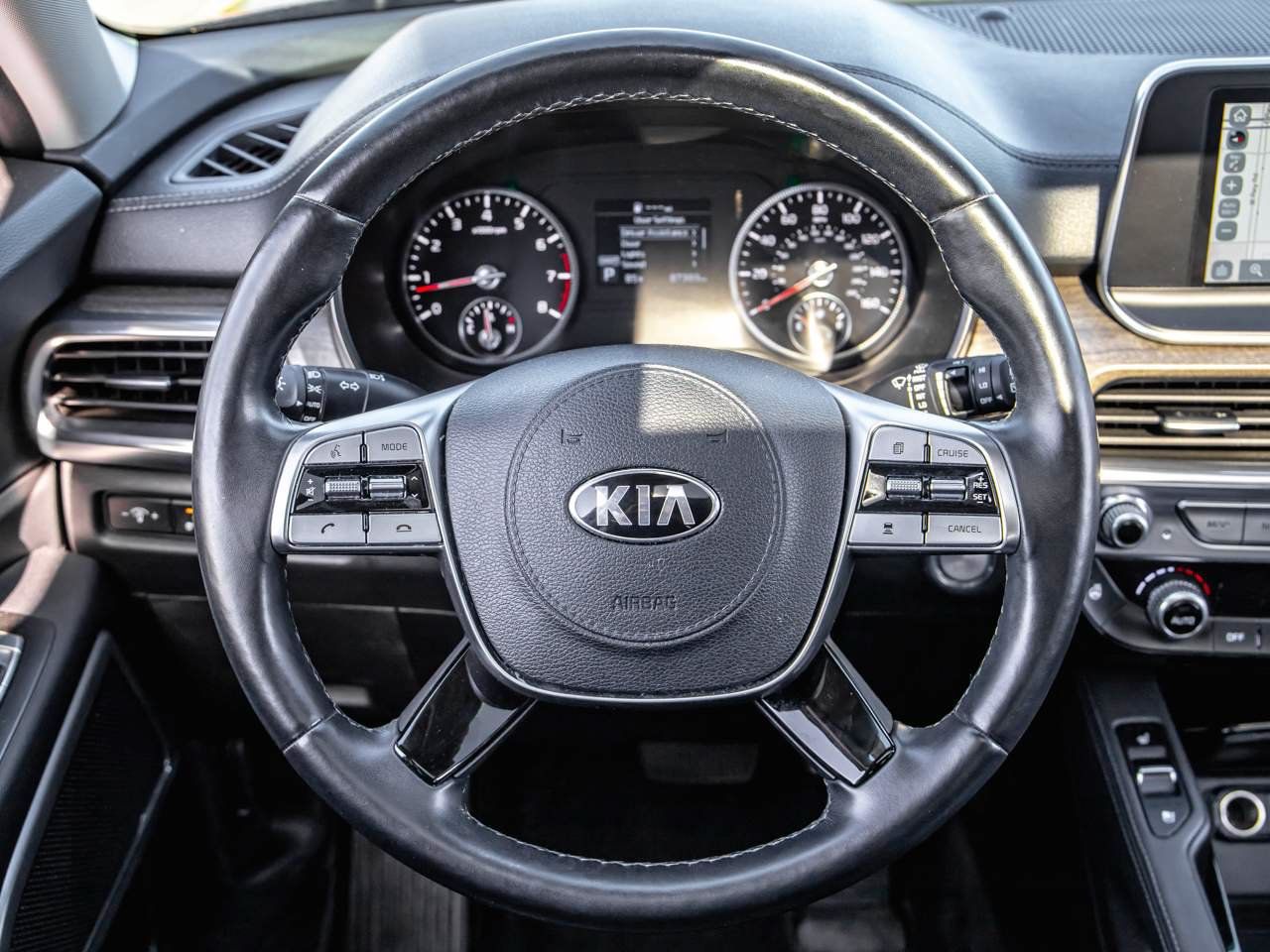 Used 2021 Kia Telluride EX w/ EX Premium Package AWD/4WD image 13