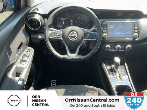 Used 2023 Nissan Kicks SV FWD image 14