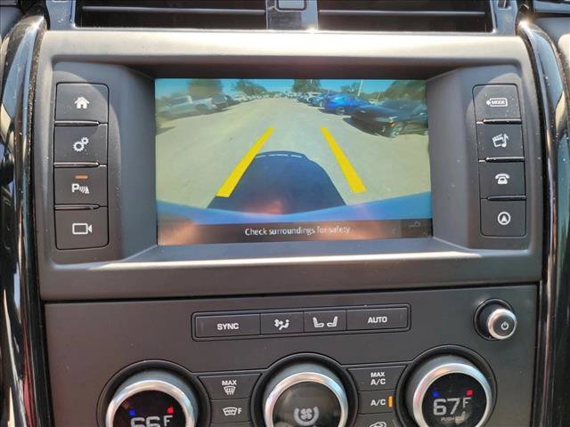 Used 2017 Land Rover Discovery SE AWD/4WD image 14