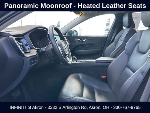 Used 2022 Volvo XC60 B5 Momentum w/ Advanced Package image 43