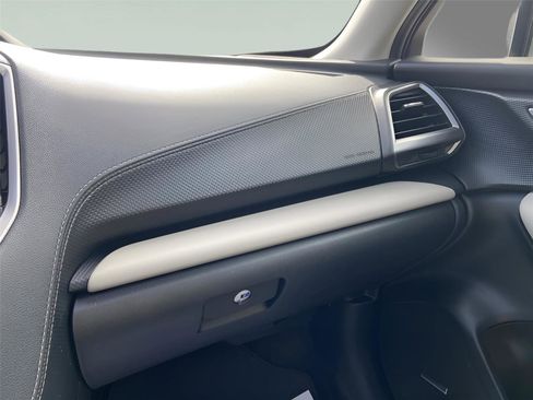 Used 2023 Subaru Forester Limited image 35