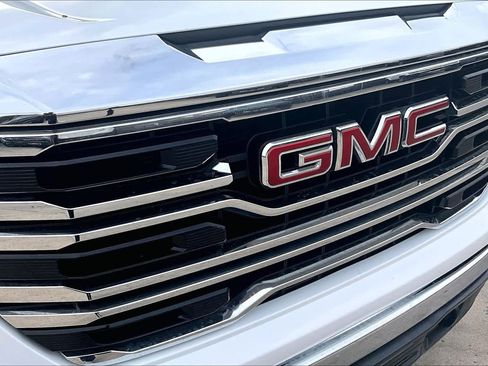Used 2023 GMC Sierra 1500 SLT w/ SLT Premium Package AWD/4WD image 30