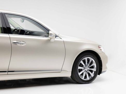 Used 2012 Lexus LS 460 w/ Luxury Value Edition image 31