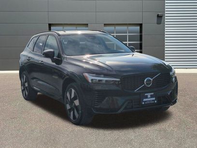 Certified 2025 Volvo XC60 T8 Plus w/ Protection Package Premier