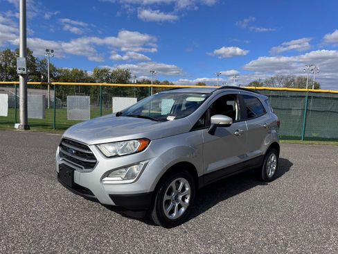Used 2020 Ford EcoSport SE image 3