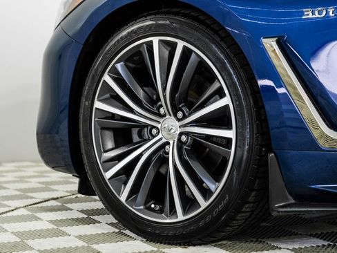 Used 2019 INFINITI Q60 3.0t Luxe w/ Essential Package image 53