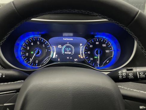 New 2026 Chrysler Pacifica Select image 18