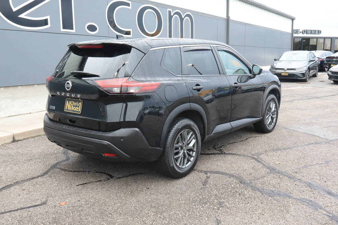 Used 2021 Nissan Rogue S FWD image 6