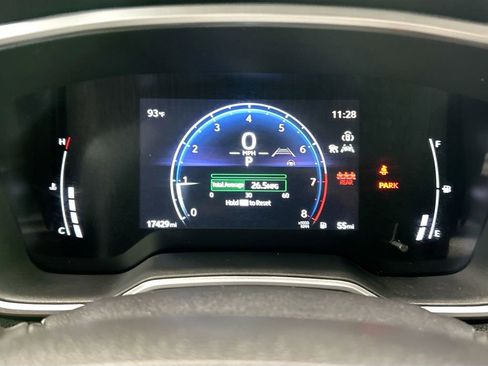Used 2025 Toyota Corolla Cross XLE w/ Convenience Package AWD/4WD image 32
