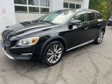 Used 2018 Volvo V60 T5 Cross Country w/ Convenience Package image 3