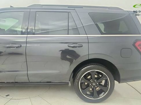 Used 2023 Ford Expedition Limited RWD image 10