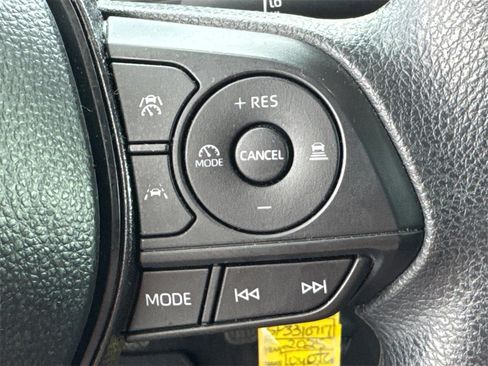 Certified 2025 Toyota Corolla LE image 25