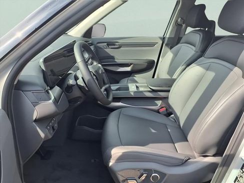 New 2026 Kia EV9 Light image 14