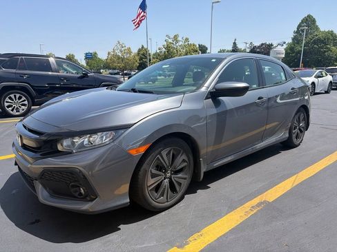 Used 2019 Honda Civic EX image 3