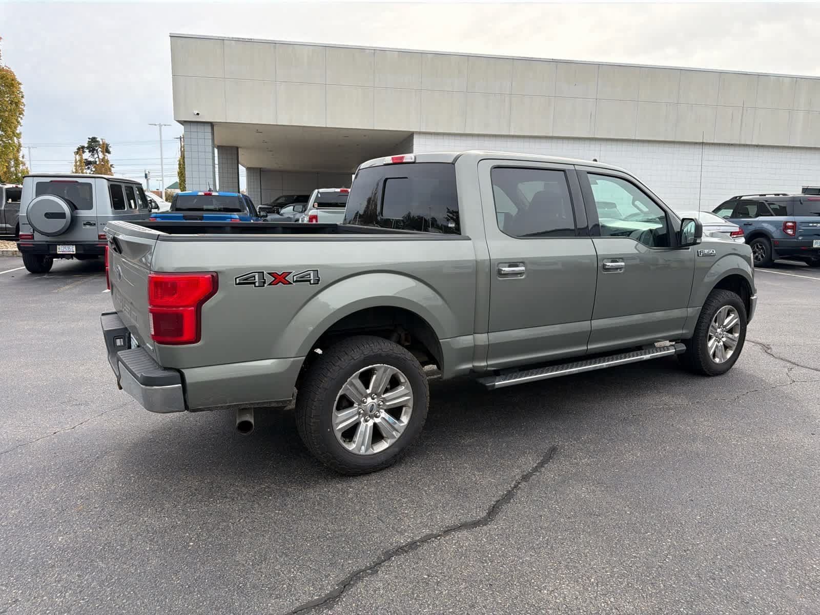 Used 2019 Ford F150 XLT w/ Equipment Group 302A Luxury AWD/4WD image 7