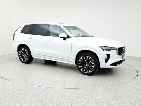 New 2026 Volvo XC90 T8 Ultra w/ Protection Package Premier image 3