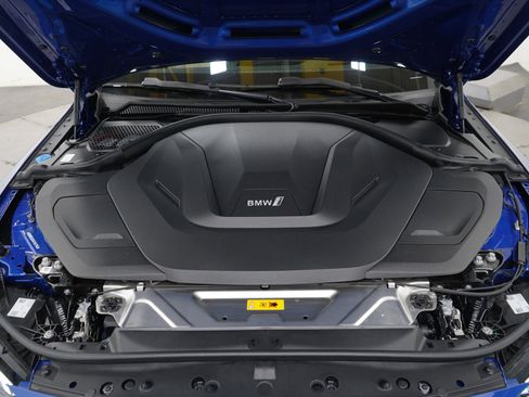 Used 2025 BMW i4 xDrive40i w/ M Sport Package AWD/4WD image 32