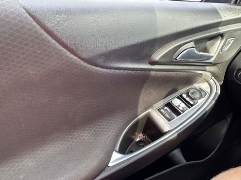 Used 2016 Chevrolet Malibu LT FWD image 28