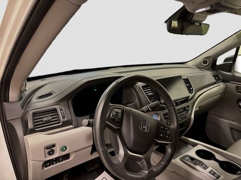 Used 2024 Honda Ridgeline RTL image 9
