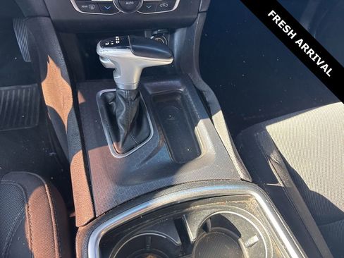 Used 2017 Dodge Charger R/T image 9