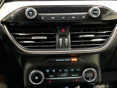 Used 2020 Ford Escape SE Sport FWD image 32