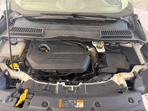 Used 2014 Ford Escape SE w/ Equipment Group 201A FWD image 14