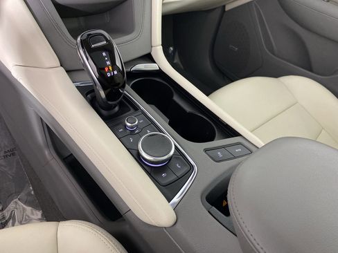 Used 2021 Cadillac XT5 Premium Luxury FWD image 41