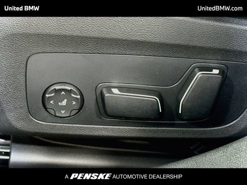 Used 2025 BMW 330i Sedan RWD image 4