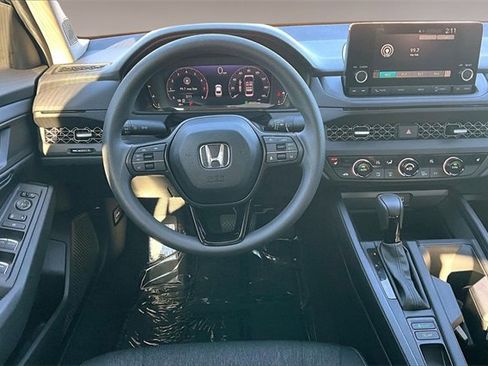 Used 2025 Honda Accord SE image 8