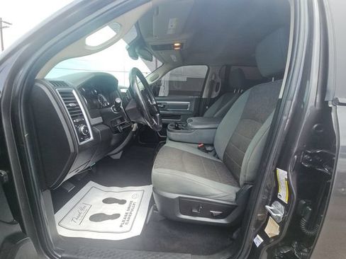Used 2018 RAM 2500 Big Horn RWD image 5