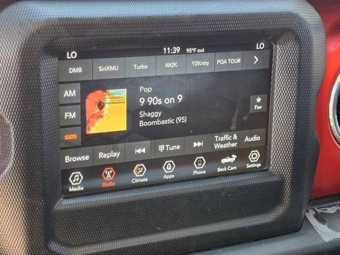 Used 2020 Jeep Gladiator Rubicon w/ Trailer Tow Package image 27