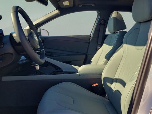 New 2026 Hyundai Elantra Limited image 21