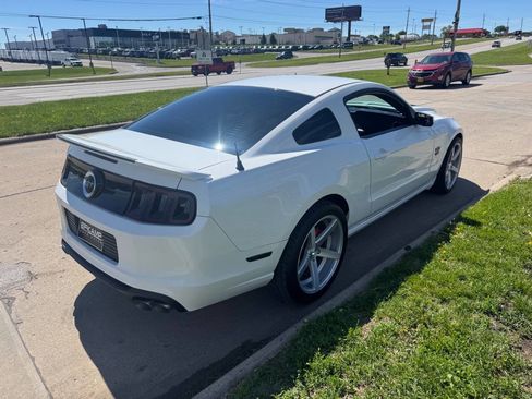 Used 2014 Ford Mustang GT w/ Brembo Brake Package RWD image 5