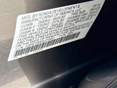 Used 2025 Acura MDX A-Spec AWD/4WD image 47