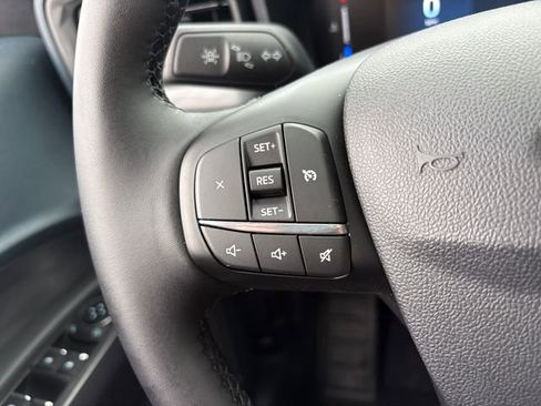 Used 2025 Ford Maverick XLT w/ XLT Luxury Package AWD/4WD image 16